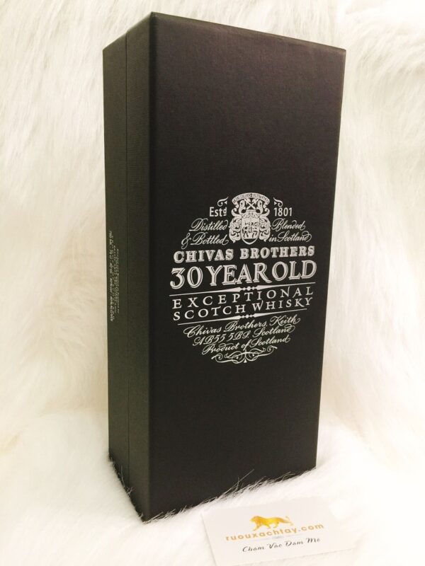 Rượu Chivas 30 yo Exceptional Xách Tay