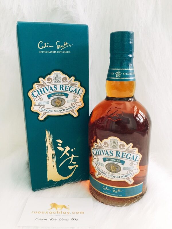 Rượu Chivas Mizunara