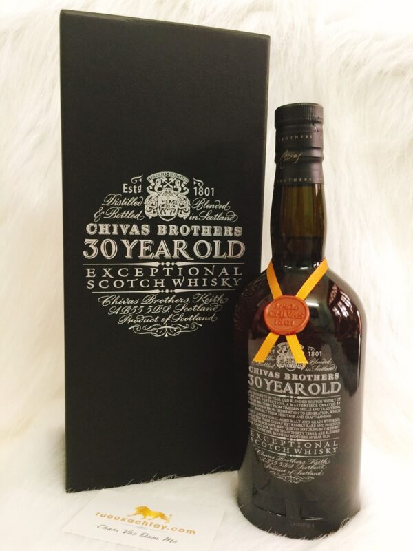 Rượu Chivas 30 yo Exceptional Xách Tay