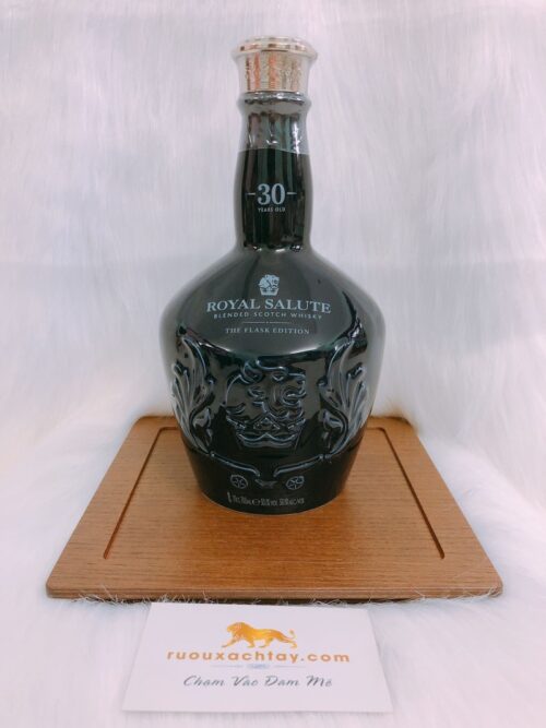 Rượu Chivas 30 Flask Edition 13 Rượu Chivas 30 Flask Edition