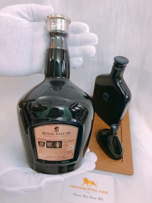 Rượu Chivas 30 Flask Edition 15 Rượu Chivas 30 Flask Edition