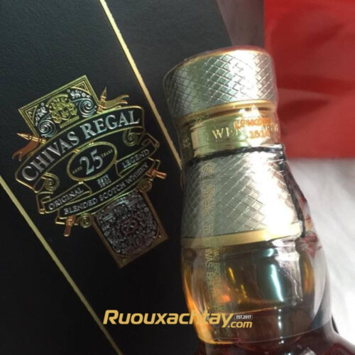 ruou chivas 25 xach tay 8