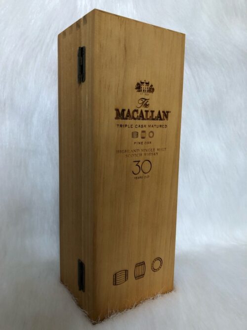 Rượu Macallan 30 Fine Oak Xách Tay