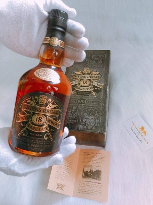 Rượu Chivas 18 Rare Old