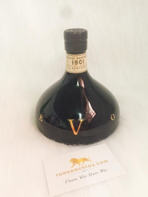 Rượu Chivas Revolve Chivas Đĩa