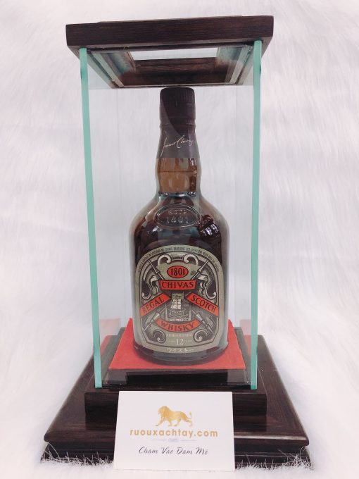 Rượu Chivas 12 - Kỷ Niệm Lần Đầu Phát Hành