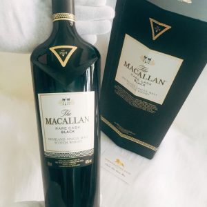 Rượu Macallan Rare Cask Black Xách Tay