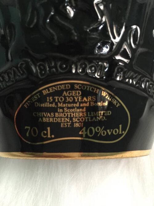 Rượu Chivas LXX xách tay