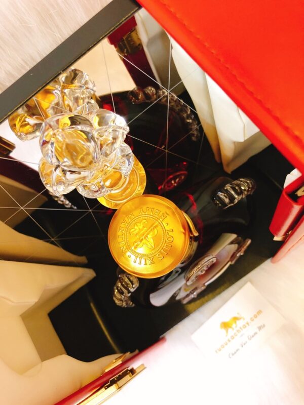 Rượu Remy Martin Louis 13