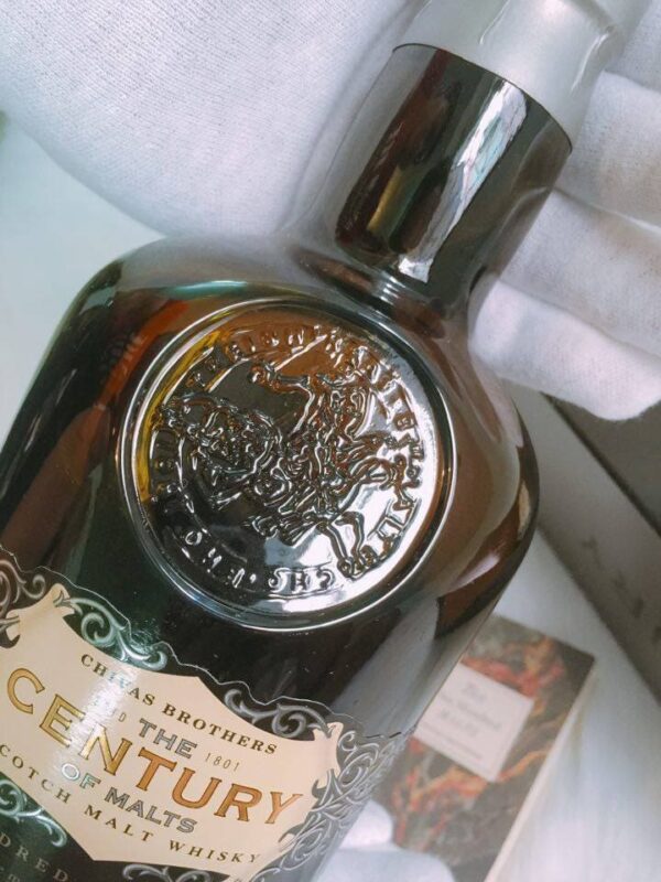 Rượu Chivas The Century Of Malts