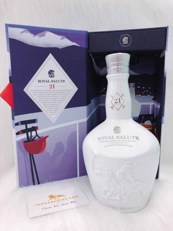 Rượu Chivas 21 Polo Edition 2019