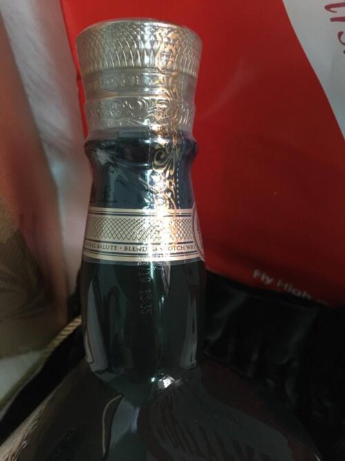 Rươu Chivas 21 Xách Tay Duty Free Korea Màu Xanh Lá 7 Rươu Chivas 21 Đỏ Lá DFS