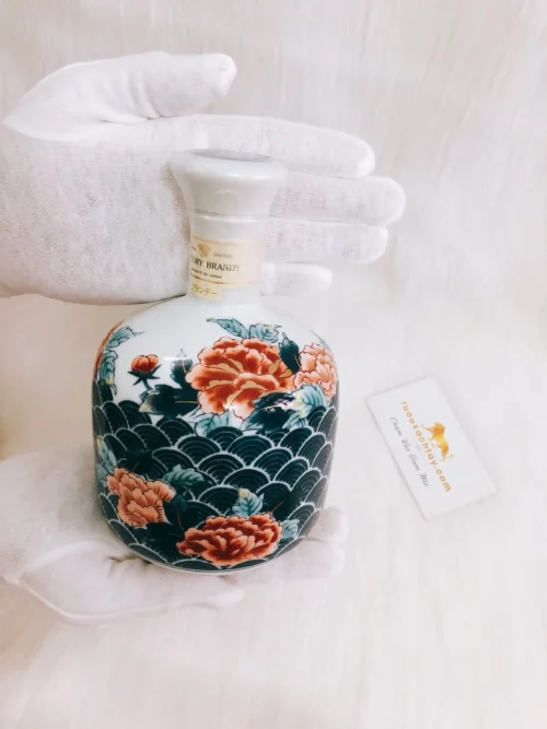 Rượu Suntory Brandy Extra Special - Hoa Mẫu Đơn Và Bướm 7 0 1 382
