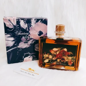 Suntory Whisky Royal - 3D Flower