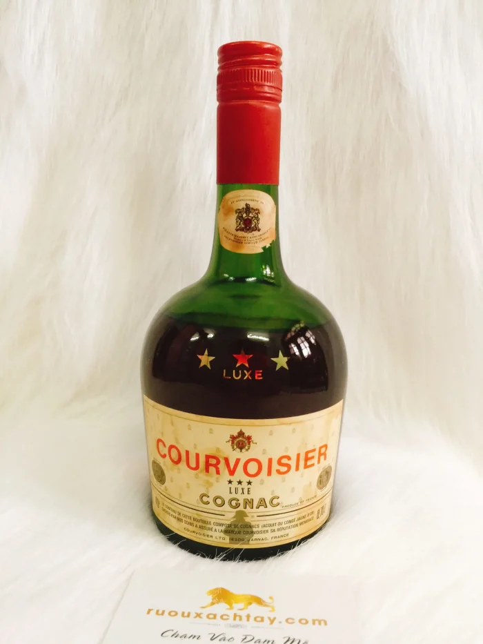 Rượu Courvoisier Luxe 3 stars Cognac 1970s