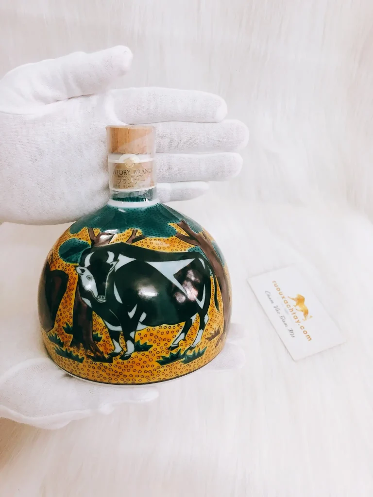 Suntory Brandy Ceramic Bottle Yoshidaya Bull Cửa Hàng Rượu Xách Tay