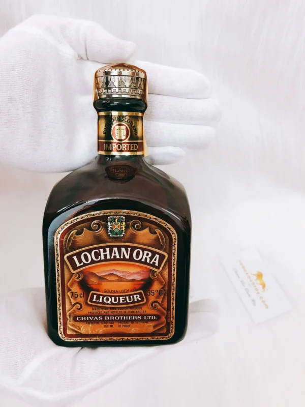 Rượu Chivas Lochan Ora Liqueur