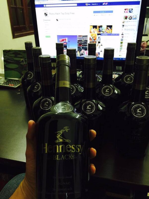 Rượu Hennessy Black Limited Edition