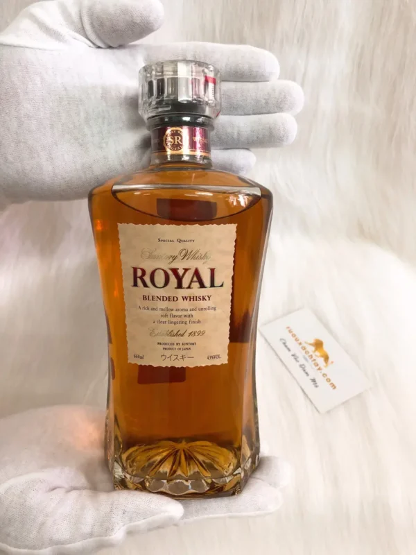 Suntory Royal Blended Whisky