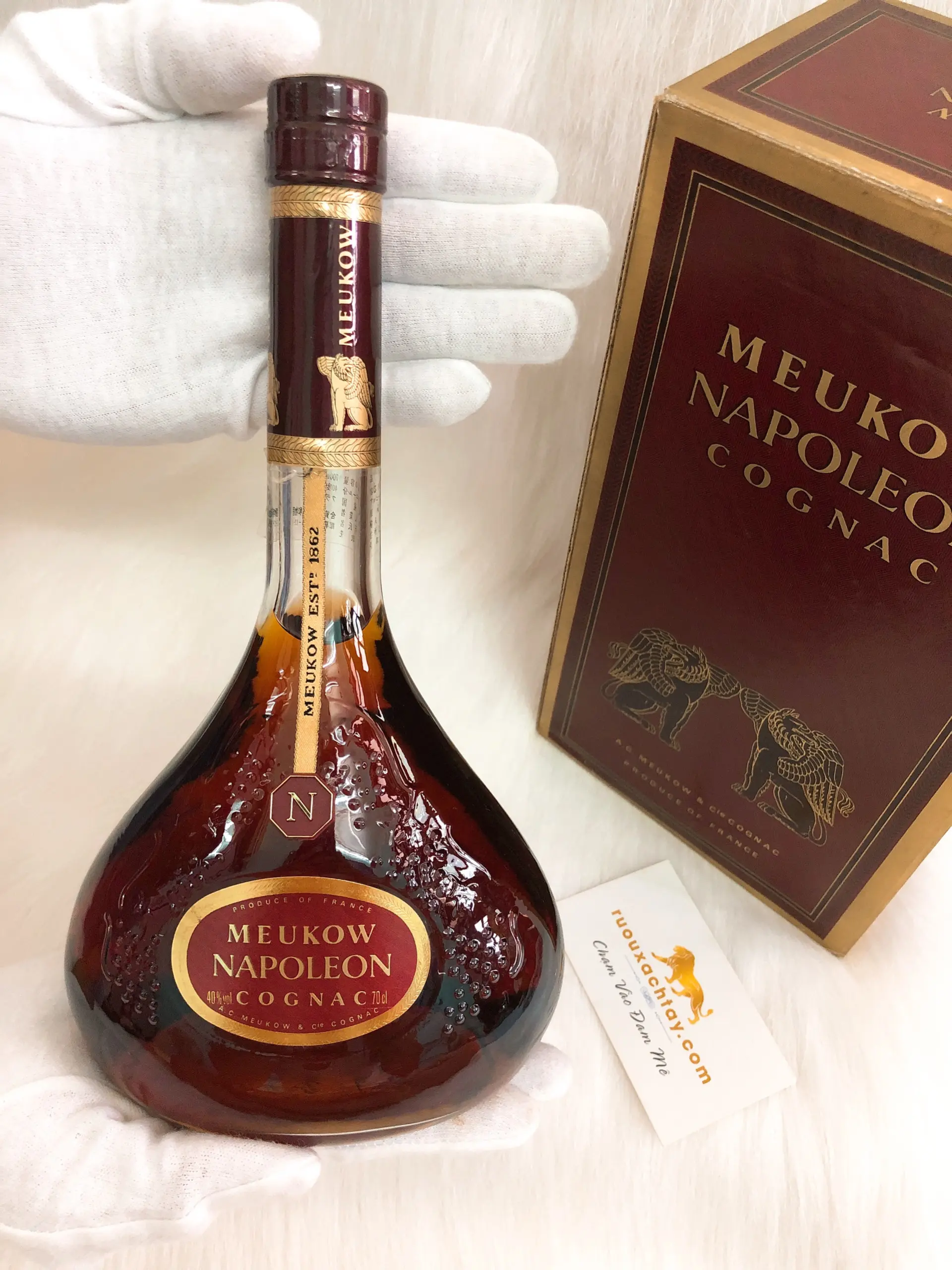 rượu cognac meukow napoleon | Cửa Hàng Rượu Xách Tay Uy Tín Tp.HCM