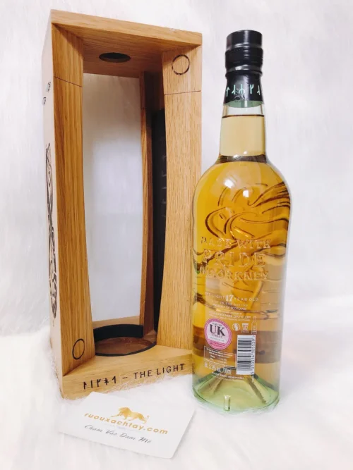 Highland Park The Light 17yo Single Malt Scotch Whisky 14 2 1 338