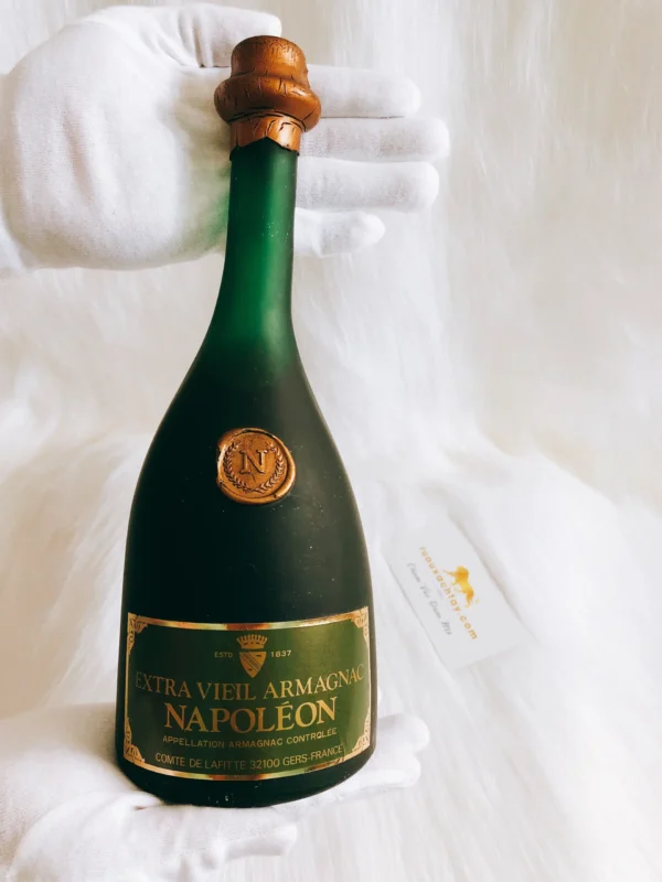 Rượu Comte De Lafitte Extra Vieil Armagnac Napoleon