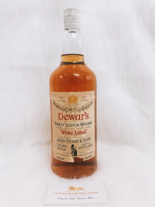 Rượu whisky Dewar's White Label