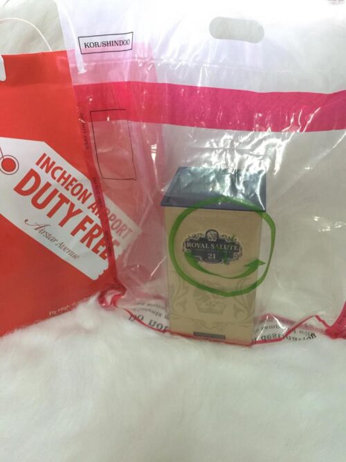 Rươu Chivas 21 Xanh Biển DFS