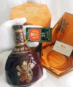 King of Scots 25 năm Super Premium Red Decanter