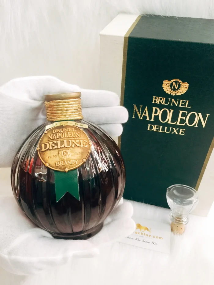 Brunel Napoleon Deluxe Brandy Decanter