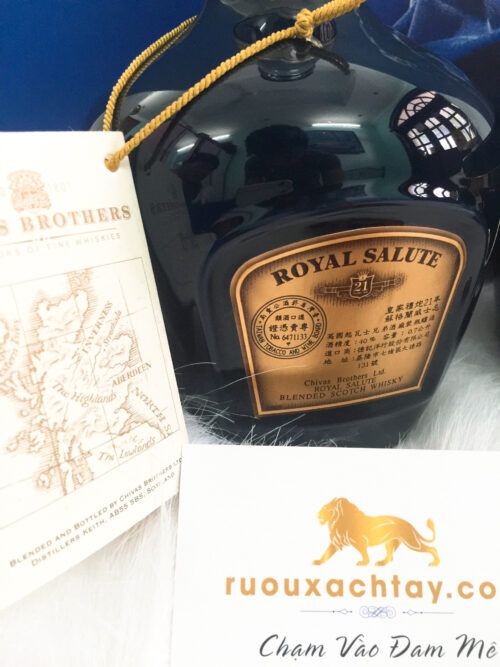 Rượu Chivas 21 Hộp Quà Xô Gốm Đựng Đá 8 4 9