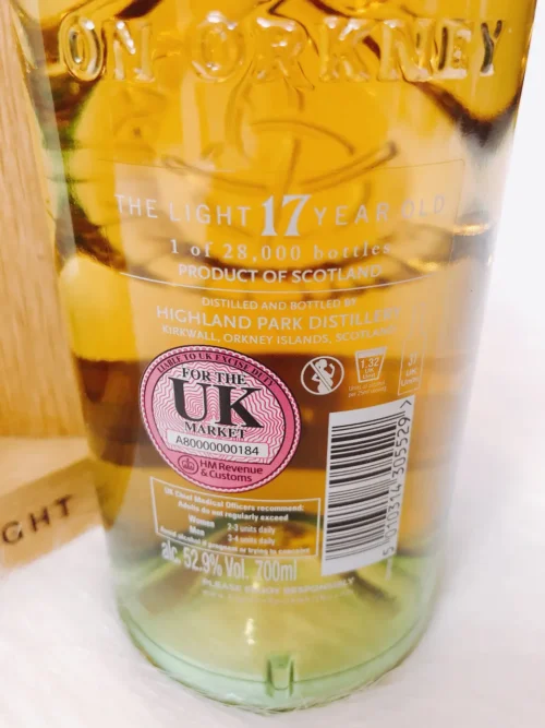Highland Park The Light 17yo Single Malt Scotch Whisky 15 4 1 61
