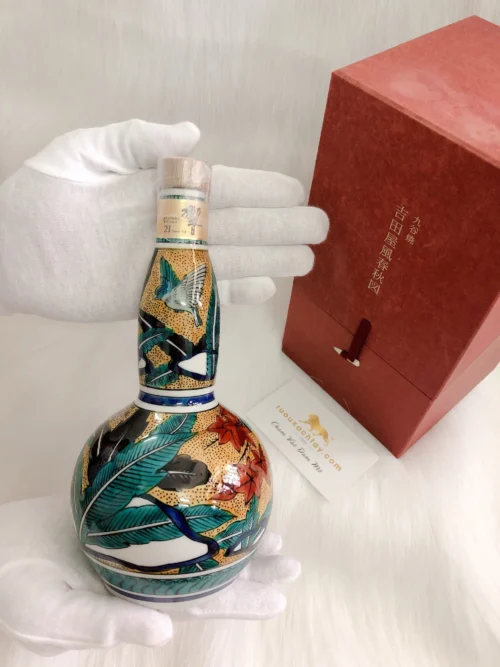 Rượu Suntory Hibiki 21 năm Limited Edition Kutani Yakiya 2003