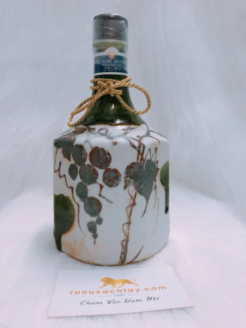 Rượu Suntory Oribe chai gốm sứ 9 z1407560014708 b03407c053c177348788c47b81ff2399 1