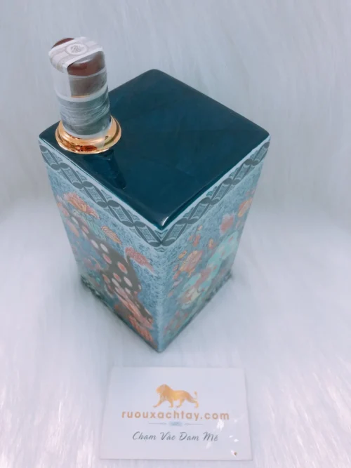 Rượu Suntory Whisky Arita Porcelain Square Bottle Lion Dogs 12 z1407560570702 5ddb0dd8b47c5634101ad352bd10770c 1