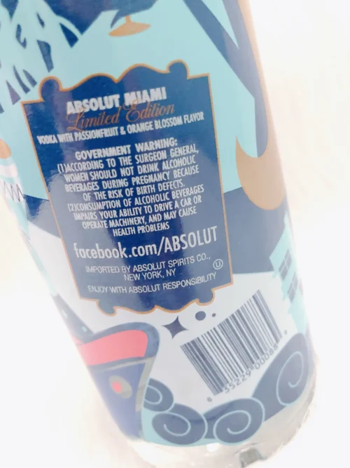 Rượu Vodka Absolut Miami bản giới hạn 7 z1600915416846 d4d22fea618903017592871a3830e1e7 1