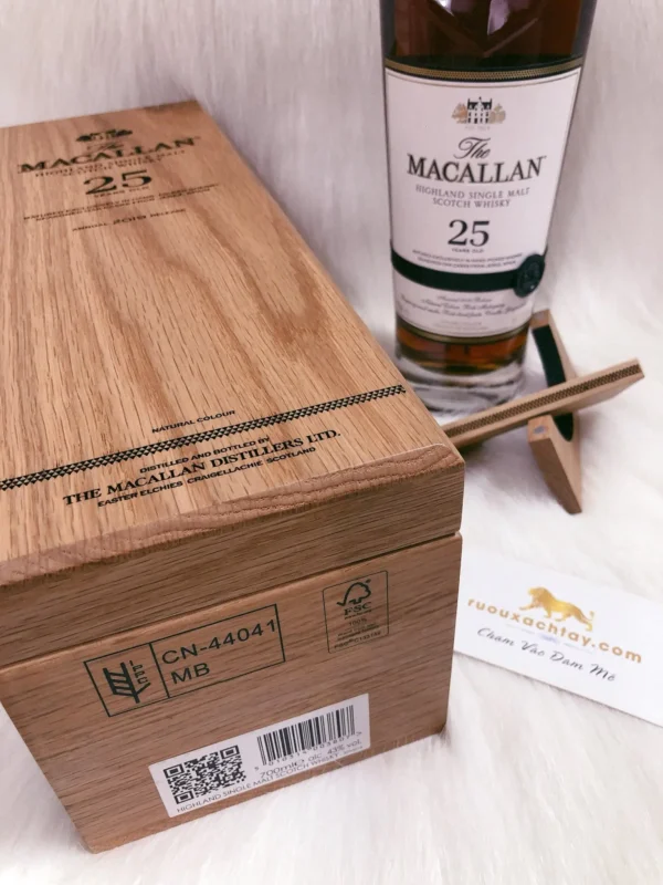 Macallan-25-yo