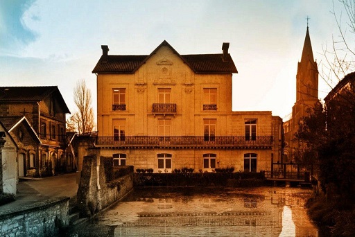 Chai Rượu Cognac Lâu Đời Nhất Tại Việt Nam 2 Bảo tàng cognac Maison Gautier