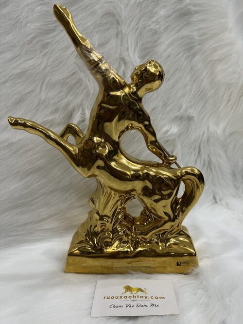 Remy Martin Limoges Centaur Cognac Decanter - Gold 5 Remy Martin Limoges Centaur Cognac Decanter - Gold-2