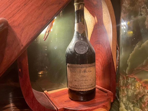 Vieux Cognac 1734 Caves Gilot