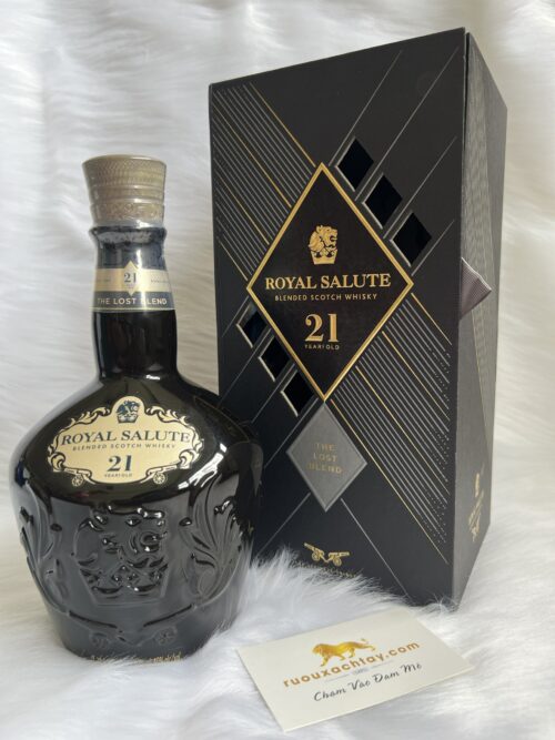 Chivas-Royal-Salute 21-yo-The-Lost-Blend (3)