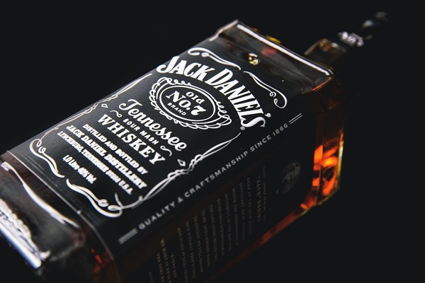 tennessee-whiskey-and-music-pairing