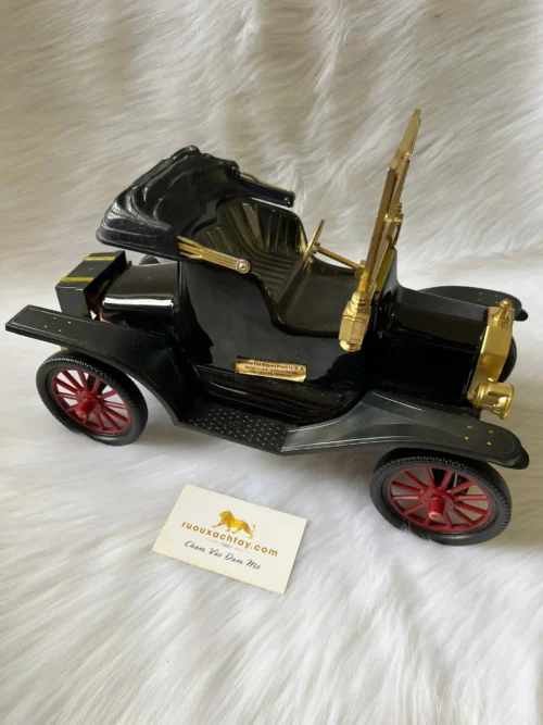 Beam Kentucky Straight Bourbon Whiskey - Car Decanter Collection - Ford Model T (4)