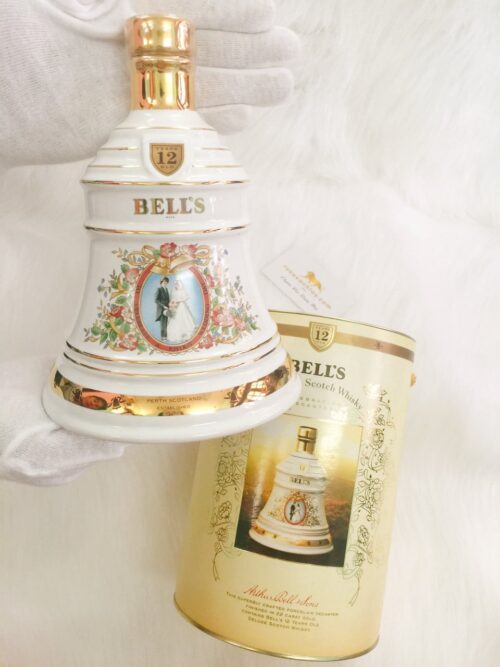 Bell's Prince Andrew's Wedding Decanter (1)