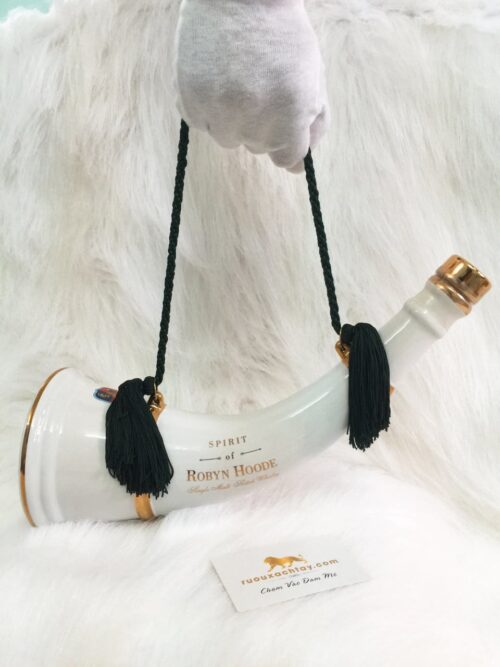 Spirit Of Robyn Hoode Single Malt Scotch Whisky 6 Spirit Of Robyn Hoode Single Malt Scotch Whisky (2)