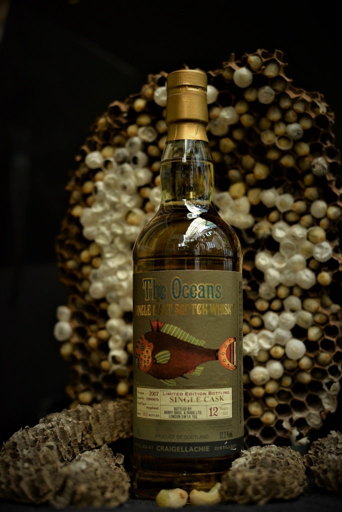 Giải Đáp Những Câu Hỏi Thường Gặp Về Rượu Whisky 188 Hương mật ong trong rượu whisky