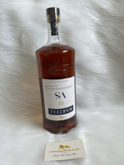 Rượu Xách Tay Nội Địa Anh - Martel VS Single Distillery - 2