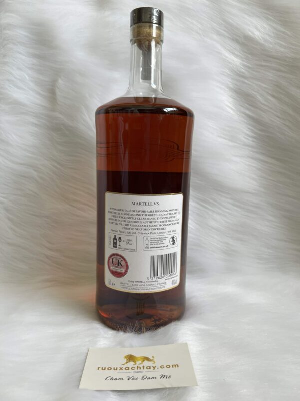 Rượu Xách Tay Nội Địa Anh - Martel VS Single Distillery - 1