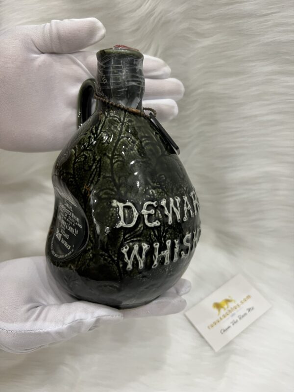 Dewar's White Label Centennial Flagon 1986