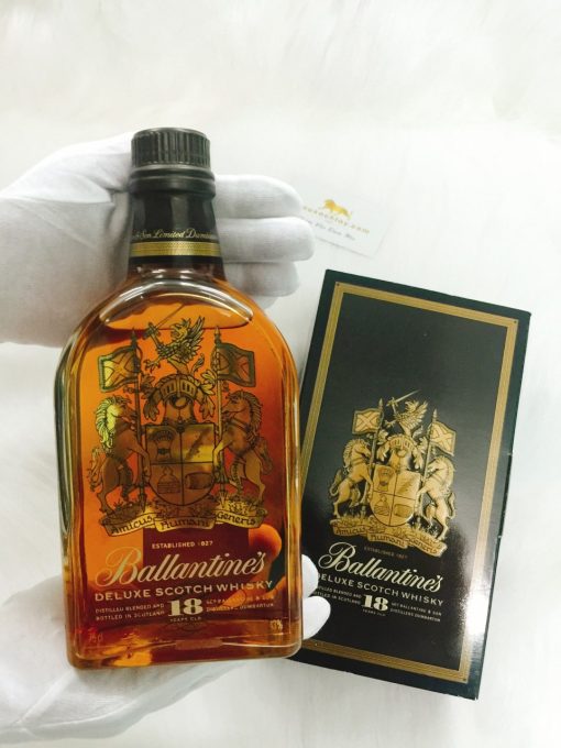 Ballantine's 18 Deluxe Scotch Whisky (1)